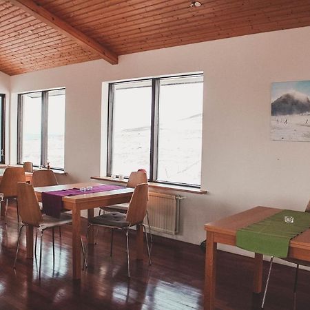 Guesthouse Gimbur Reykjarholl Eksteriør bilde