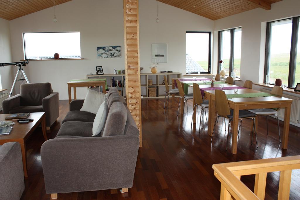 Guesthouse Gimbur Reykjarholl Eksteriør bilde